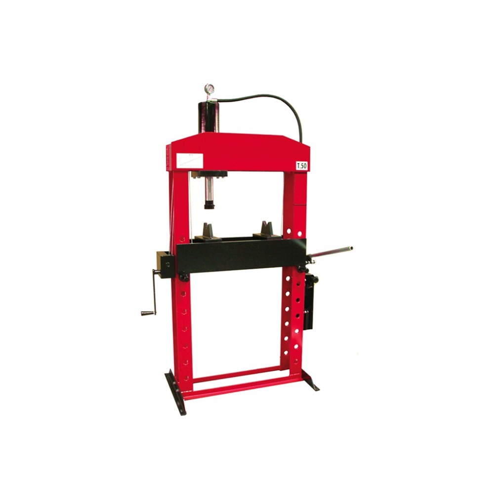 PRESSE HYDRAULIQUE 50T (OMA 658B)